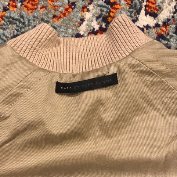 Marc by Marc Jacobs reversible khaki brocade - Picture 7 of 7